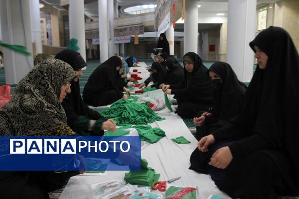 بسته‌بندی لباس همایش شیرخوارگان حسینی زنجان