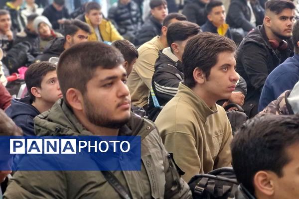 اعزام دانش‌آموزان پسر قرچکی به سرزمین نور