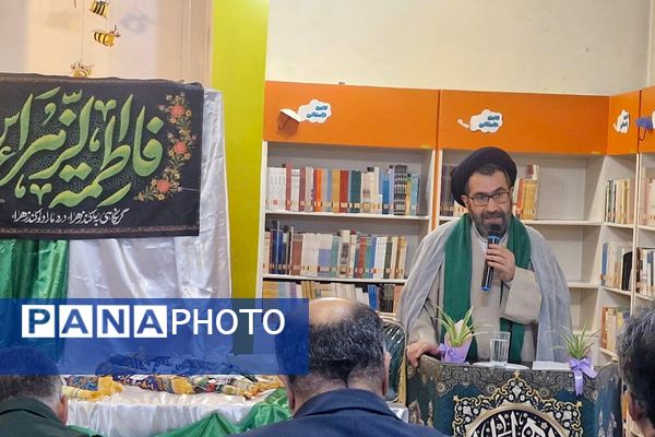 طنین آیات وحی در آیین افتتاح هفته قرآن و عترت در فشافویه