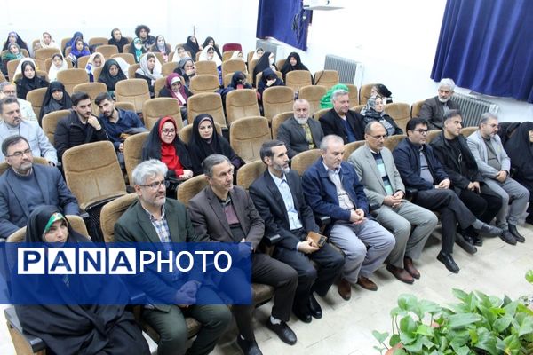 جشن پرشور چهل و ششمین سالگرد انقلاب در کانون روح‌الله منطقه ۵ تهران