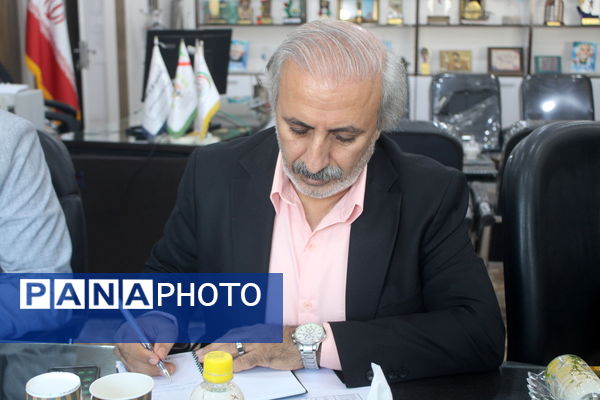 نشست خبری معاون تربیت‌بدنی و سلامت آموزش و پرورش استان بوشهر