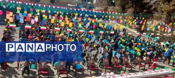 جشن نیمه شعبان در آموزشگاه شهید رسول نم‌نبات ناحیه۴ اصفهان