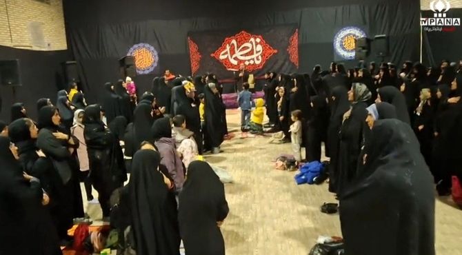 مراسم عزاداری حضرت فاطمه زهرا (س) در سالن شهدای مدافع‌حرم شهر کلاته‌رودبار