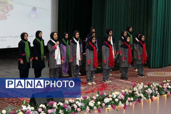 گرامیداشت دهه کرامت و بیست و ششمین سالروز تاسیس سازمان دانش‌آموزی، در منطقه ۱۰