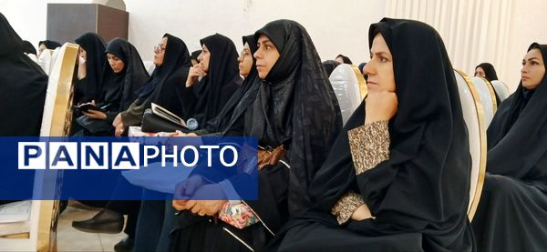 نشست توجیهی  مدیران مدارس شهرستان طرقبه شاندیز