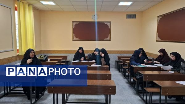 کارگاه طرح توانا و هم افزایی دانش سازمانی در تاحیه 6 مشهد