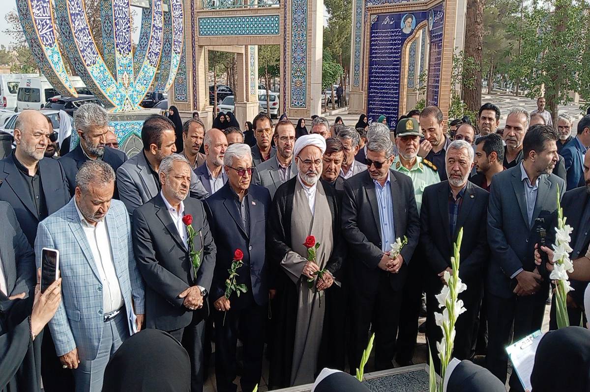 وزیر آموزش و پرورش وارد سبزوار شد