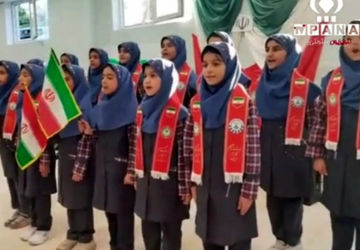 مراسم روز دانش آموز در دبستان خورسندیان