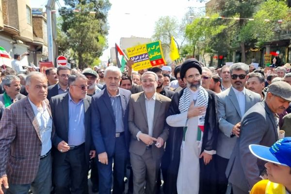 حضور پرشور مردم دارالمؤمنین کاشان در راهپیمایی روز قدس