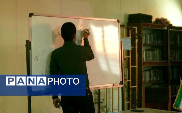 برگزاری کارگاه خبرنگاری در هنرستان بعثت