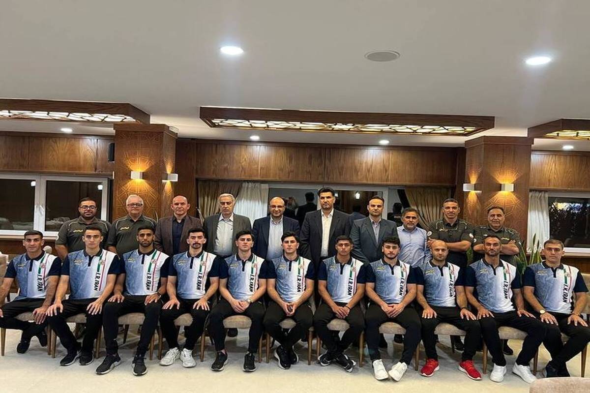 هندبالیستهای ایران در ساحل عمان دست به توپ میشوند