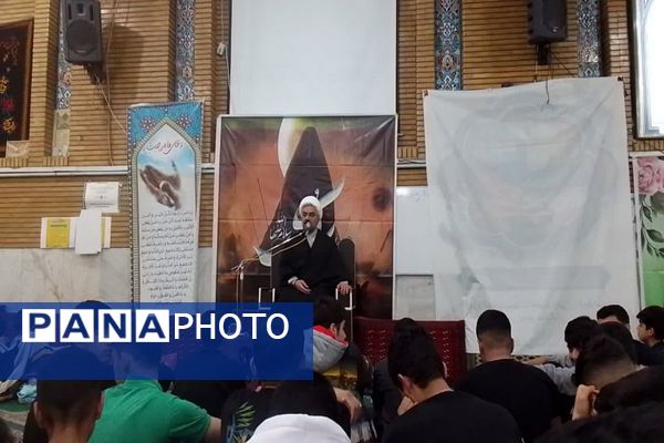 مراسم اعتکاف پسران آسمانی در مسجد علی ابن ابیطالب 