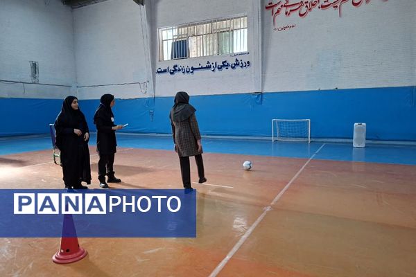 نشاط، رقابت و همدلی در جشنواره ورزشی مدیران مدارس ابتدایی قرچک