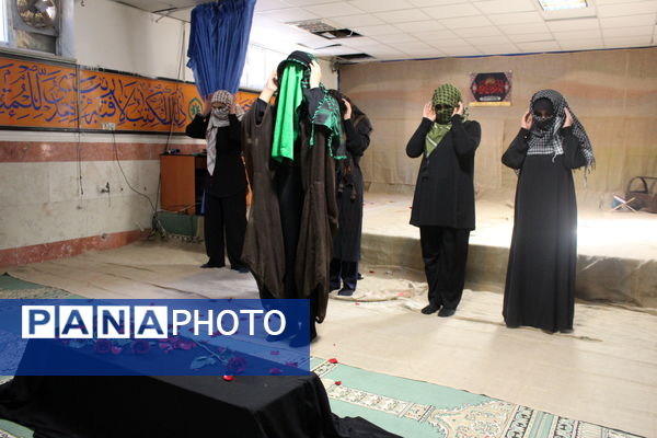 برگزاری تئاتر «یاس پژمرده» در دبیرستان سردار شهید قاسم سلیمانی