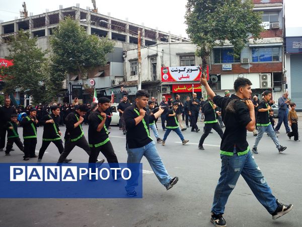 اجتماع عاشوراییان در میدان طالقانی قائمشهر