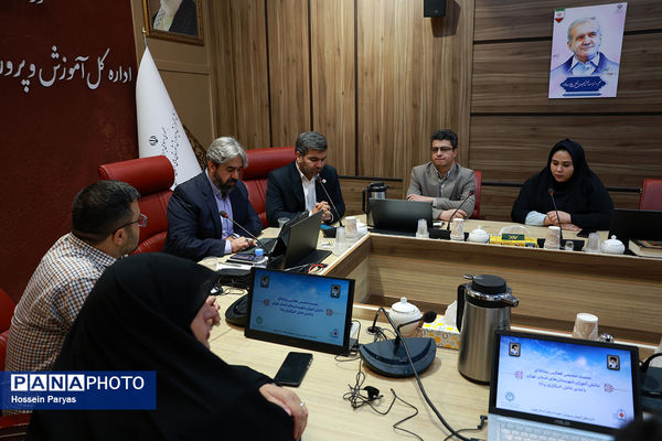 نشست صمیمی خبرنگاران پانا شهرستان‌های استان تهران با مدیرعامل خبرگزاری پانا