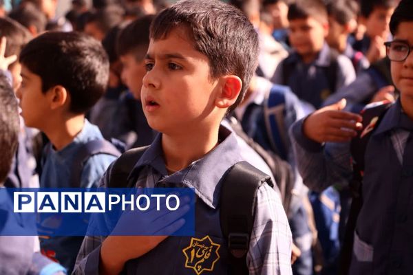 صبحگاه دانش‌آموزی در دبستان قلمچی گرگان