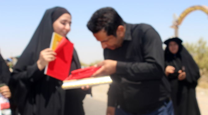 پرچم سرخ حسینی 