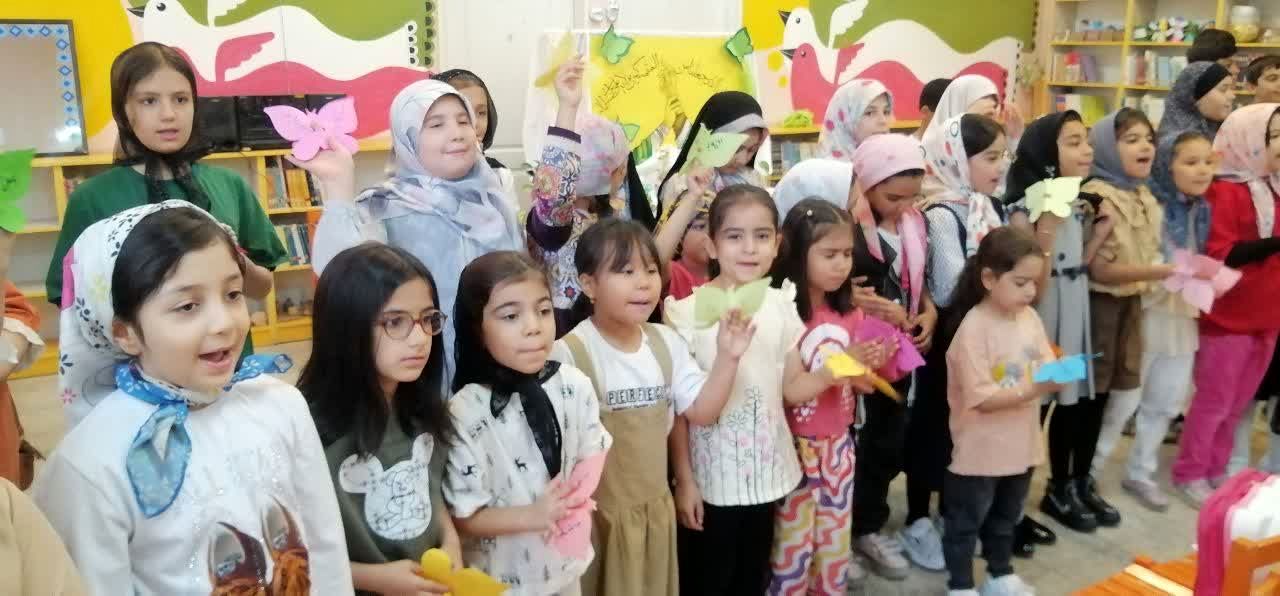 مراسم جشن سالروز میلاد امام هادی(ع) در کانون پرورش فکری شماره 4 قم