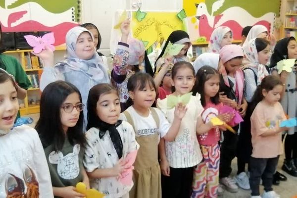 مراسم جشن سالروز میلاد امام هادی(ع) در کانون پرورش فکری شماره 4 قم