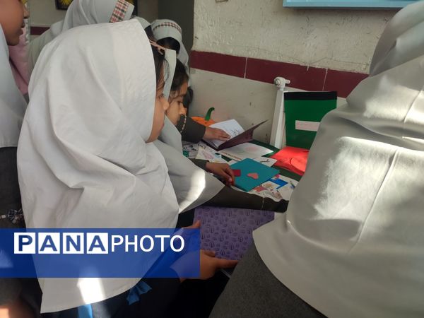 زنگ کتاب و کتابخوانی در مدرسه شهید نجفی فدافن به صدا درآمد