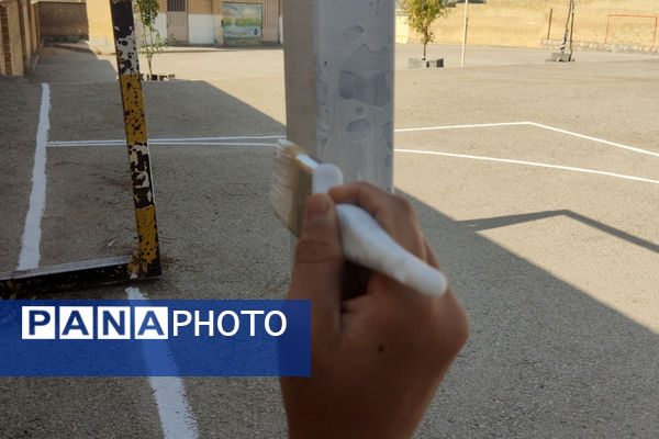 کار جهادی تیم شهید عباس محسنی کردستان برای شاداب‌سازی مدارس محروم لردگان