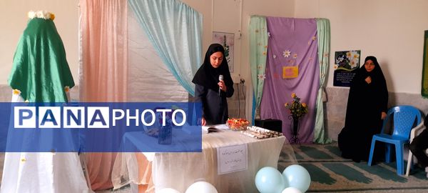 جشن باشکوه میلاد حضرت زهرا (س) در دبیرستان فاطمه‌الزهرا(س)