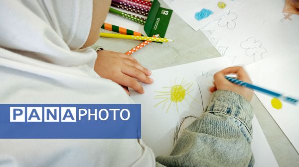 برپایی غرفه کودک در نماز جمعه 