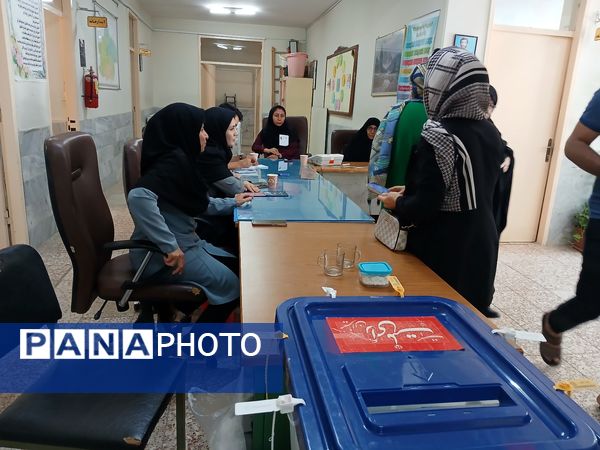چهاردهمین دوره انتخابات ریاست‌جمهوری در شهرستان مانه و سملقان