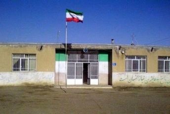 بازید خبرنگار نوجوان و مطالبه گر پانا از مدرسه ی عشایری مالک اشتر شهرستان خرامه 
