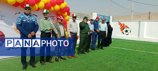 المپیاد ورزشی درون مدرسه‌ای در مدرسه شهید مطهری فین