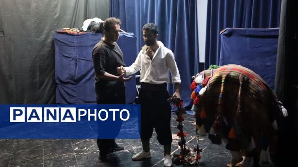 چهار نمایش از فارسان در مرحله بازبینی سی و هفتمین جشنواره تئاتر استانی به روی صحنه رفت