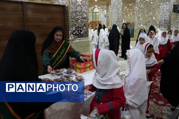 مراسم جشن تکلیف250 دانش آموز شهر صفادشت