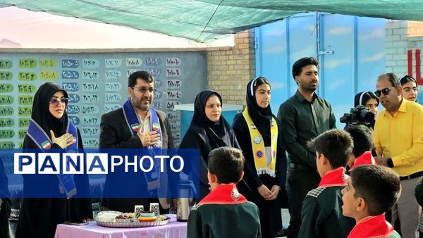 موج کتاب در مدارس روستایی؛ از هدیه‌ ۲۰۰ جلدی تا اشتیاقی برای مطالعه