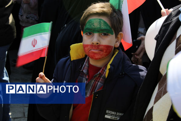 حس و حال نوجوانان در جشن چهل و ششمین سالگرد پیروزی انقلاب اسلامی 