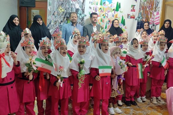 برگزاری جشن شکوفه‌ها، جشنی برای 1500نوگل کلاس اولی در 88 مدرسه صومعه‌سرا