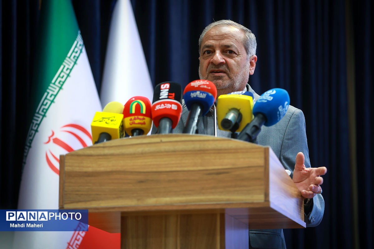 مهمترین ماموریت دستگاه تعلیم و تربیت، حفظ و انتقال فرهنگ ایثار و شهادت به نسلهای آینده است