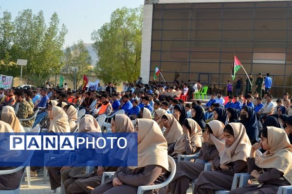 بستک میزبان نمایش اقتدار بسیجیان 