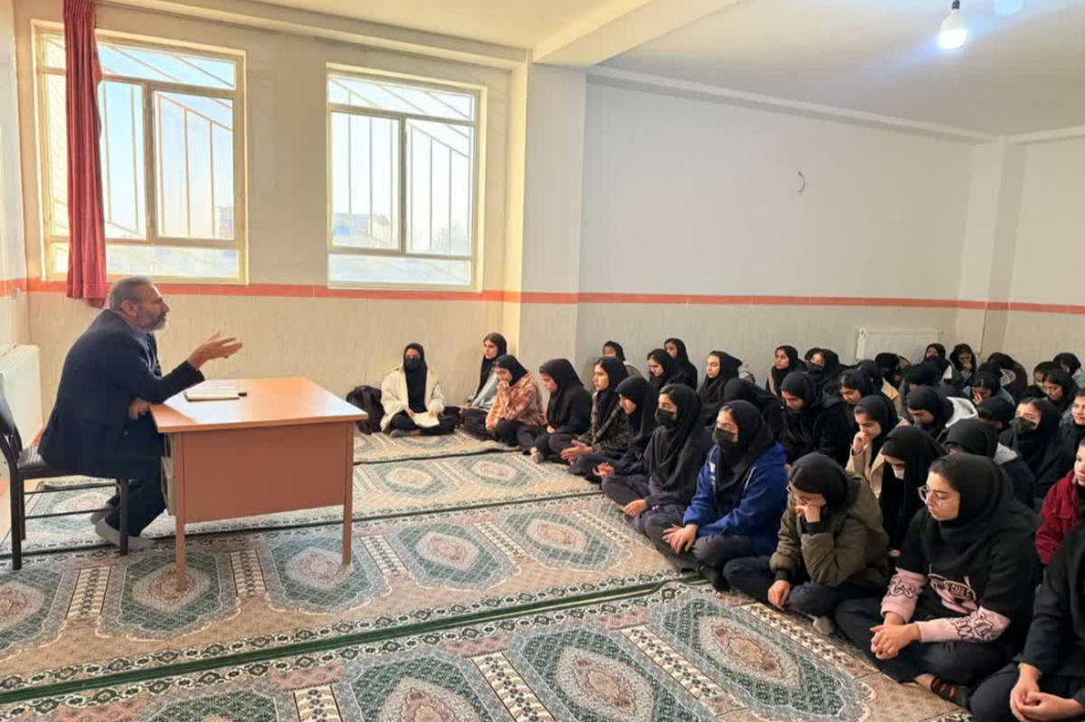 مدیریت زمان در موفقیت تحصیلی و اخلاقی نقش مهمی دارد