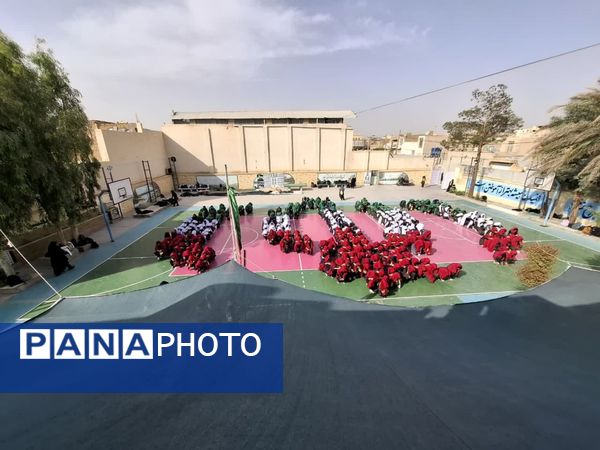 بازدید مدرسان کشوری سازمان دانش‌آموزی از دبیرستان تمام تشکیلاتی عفت