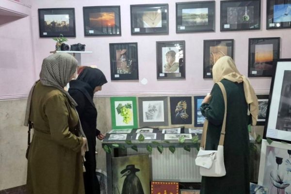 هفته «ماها» در هنرستان کوثر قیامدشت؛ تلفیق مهارت، هویت و نشاط دانش‌آموزی