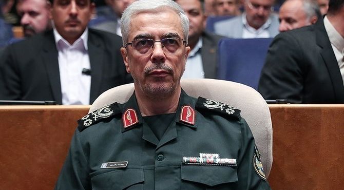 سرلشکر باقری در حمله تروریستی اسرائیل به شهادت رسید