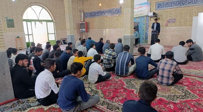 جلسه انجمن اولیا و مربیان در آموزشگاه متوسطه دوم شهید سلیمانی