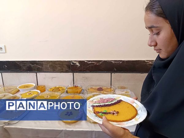 جشنواره شله زرد به مناسبت هفته بهداشت روان در مدرسه مادرمهربان خلیل آباد