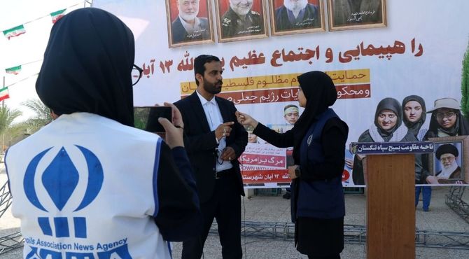 فریاد استکبار ستیزی در تنگستان طنین انداز شد