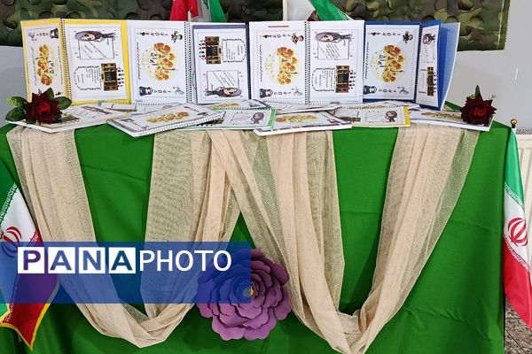 گرامیداشت یاد شهیدان در کلاس‌های دبستان بعثت۲ شهریار