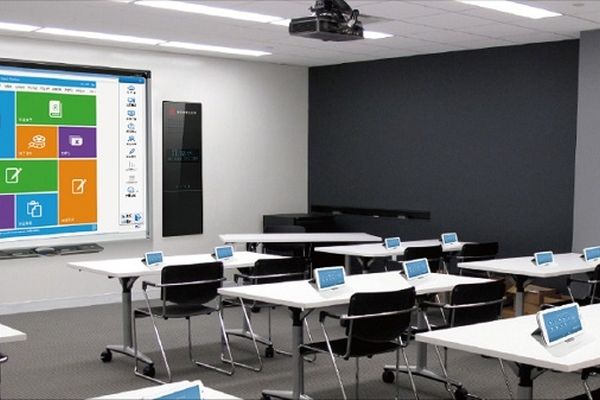 ورود فناوری‌های نوین به مدارس،چهره سنتی آموزش را دگرگون کرده است