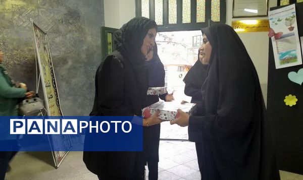 اولین مجمع انجمن اولیا و مربیان در دبیرستان غیردولتی سما ۴