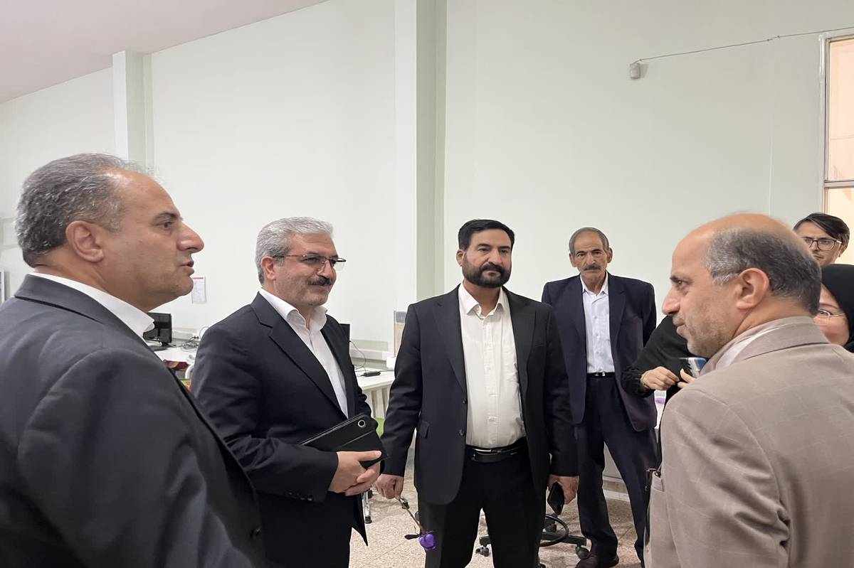 آذرکیش: آینده از آنِ هنرجویان پرتلاش و با برنامه است 

 