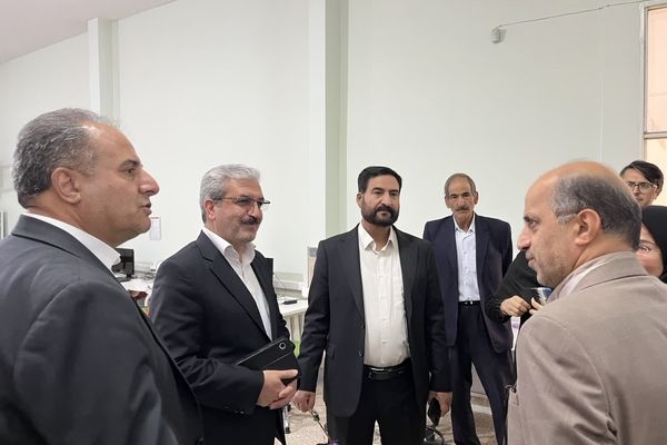 آذرکیش: آینده از آنِ هنرجویان پرتلاش و با برنامه است 

 